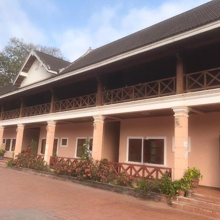 Bkc Villa 2 Muang Pakbèng Eksteriør bilde
